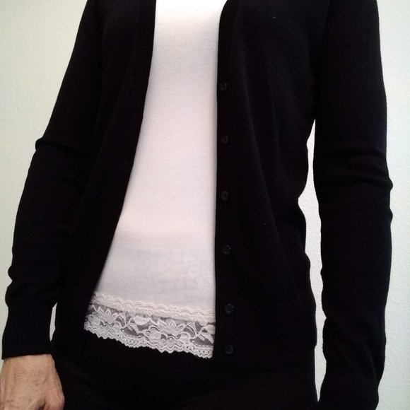 Banana Republic cardigan - Picture 2 of 2